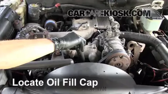 2000 Chevrolet K3500 6.5L V8 Turbo Diesel Cab and Chassis Oil Add Oil